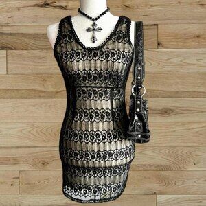 Vintage Y2K Wet Seal black lace mini bodycon dress 🖤🥥